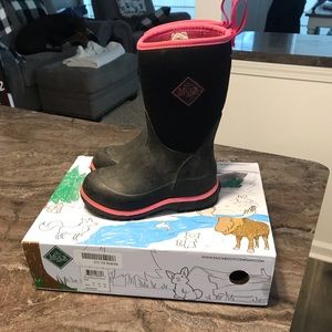 Girls Winter Muck Boots Size 11